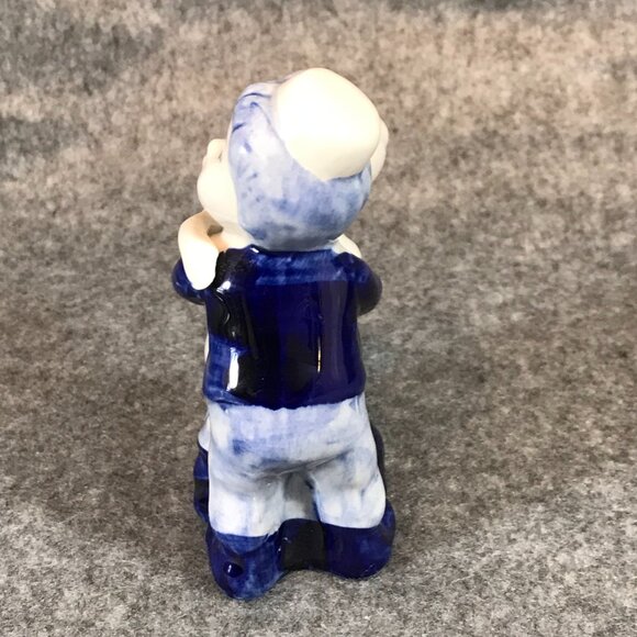 Delft Blue Hand Painted Pottery Hugging Couple Figurine - Picture 3 of 6